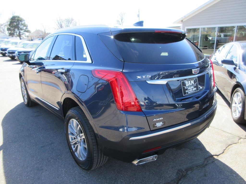 2019 Cadillac XT5 Image 3