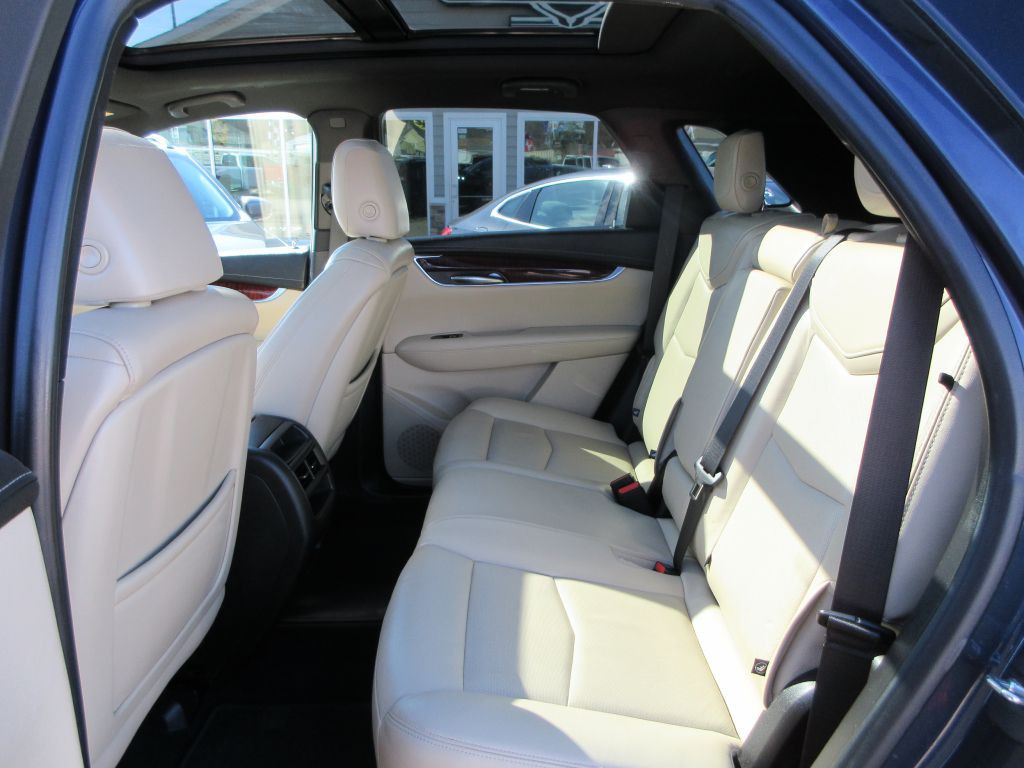 2019 Cadillac XT5 Image 9