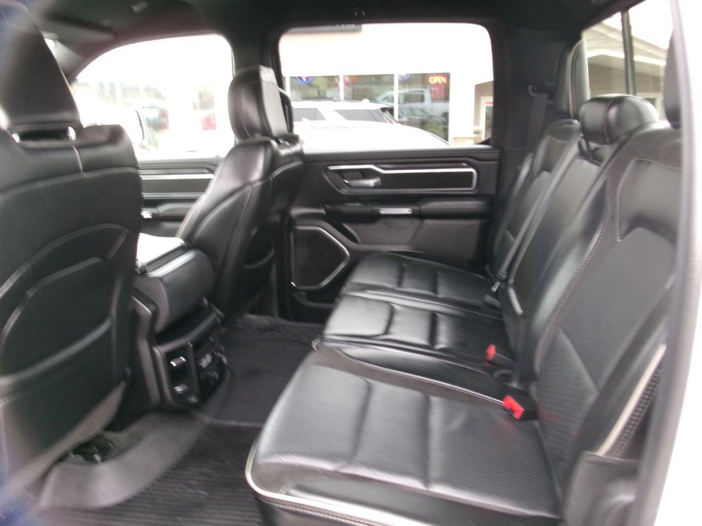 2024 RAM 1500 Image 9