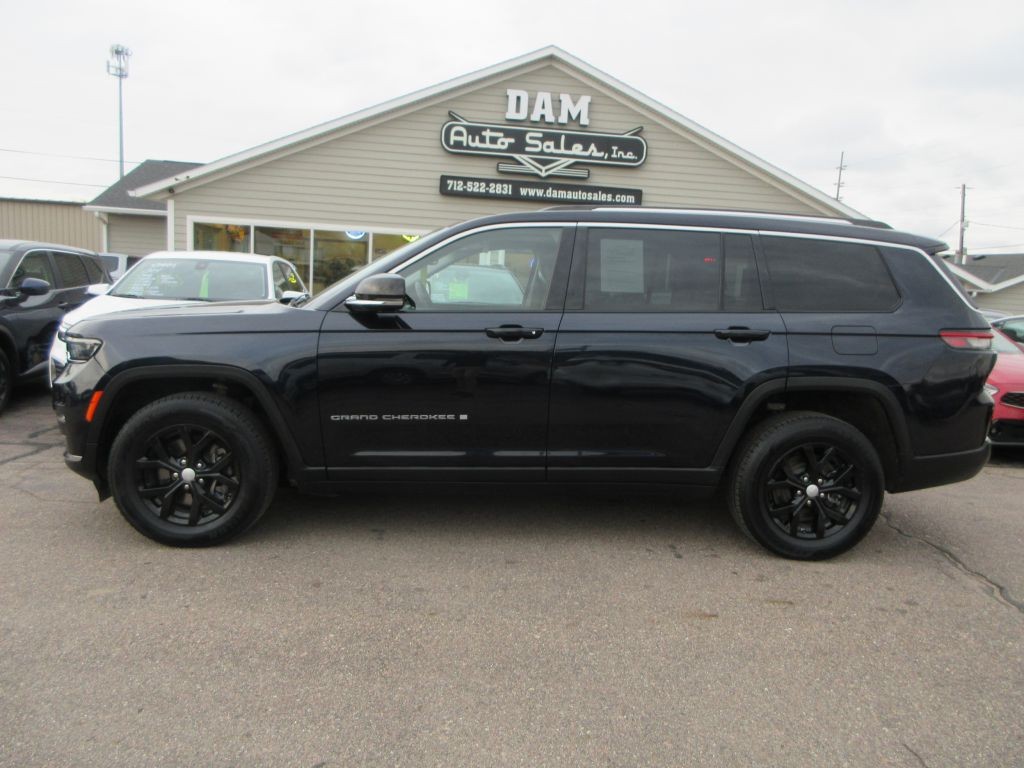 2023 Jeep Grand Cherokee Image 2