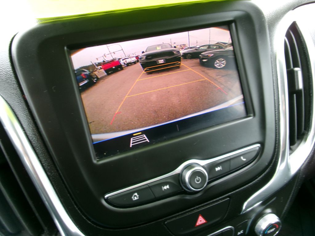 2021 Chevrolet Equinox Image 13