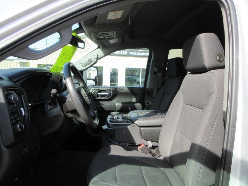 2023 Chevrolet Silverado 1500 Image 8