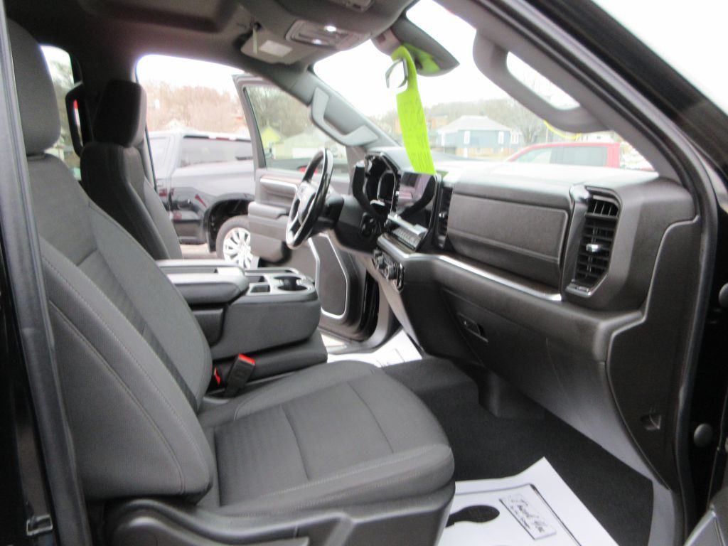 2022 Chevrolet Silverado 1500 Image 11