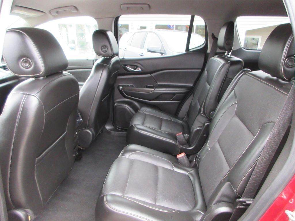 2019 GMC Acadia Image 9
