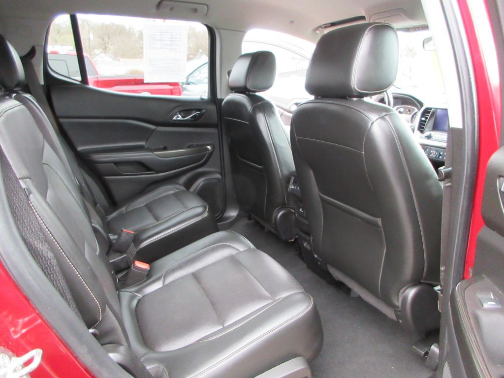 2019 GMC Acadia Image 11