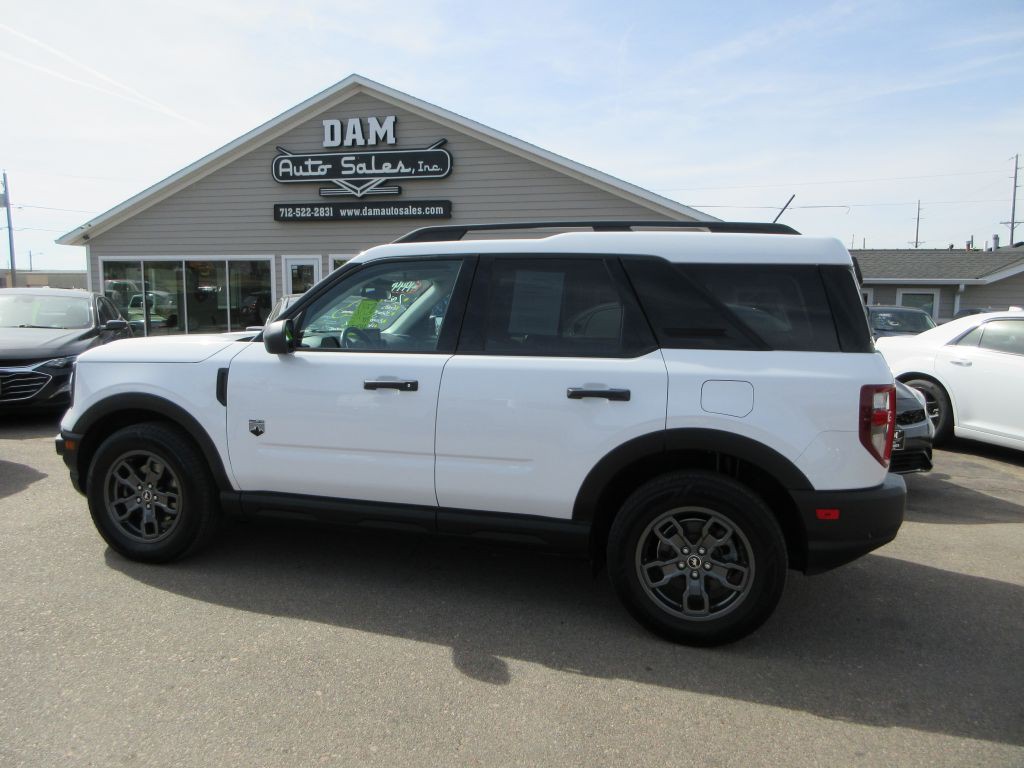 2021 Ford Bronco Image 2