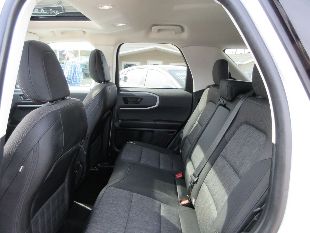 2021 Ford Bronco Image 9