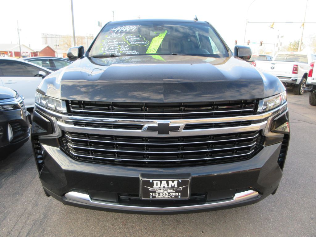 2023 Chevrolet Suburban Image 7