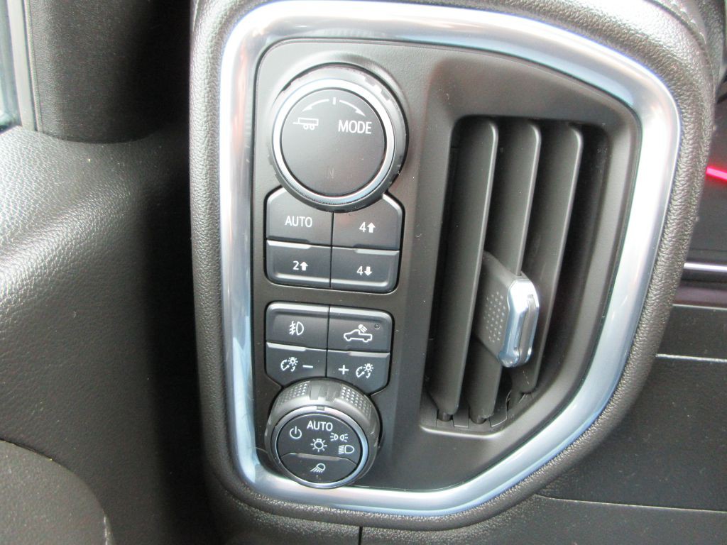 2022 Chevrolet Silverado 1500 Image 17
