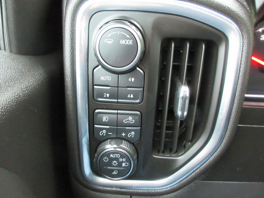 2021 Chevrolet Silverado 1500 Image 17