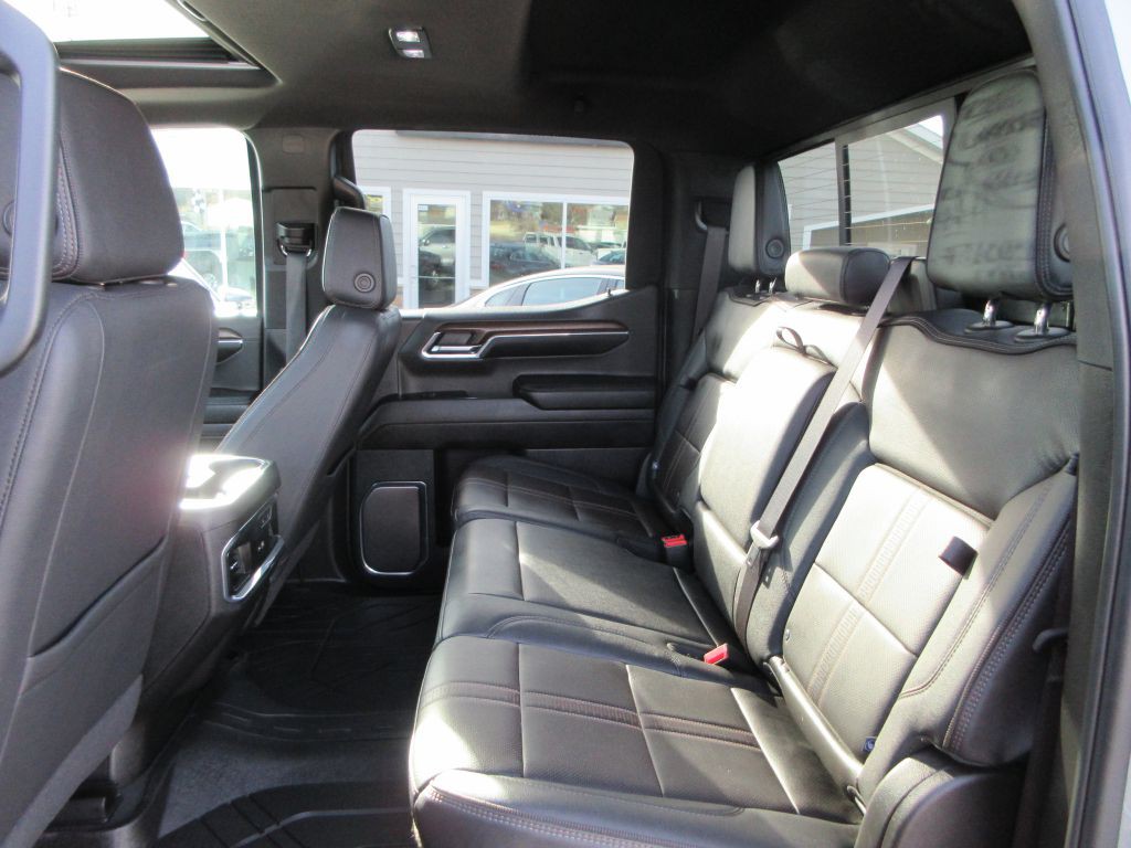 2024 Chevrolet Silverado 1500 Image 9