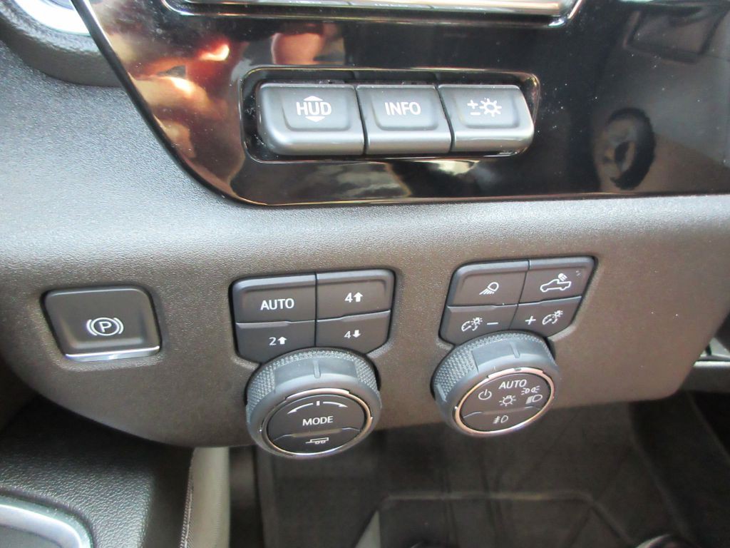 2024 Chevrolet Silverado 1500 Image 18