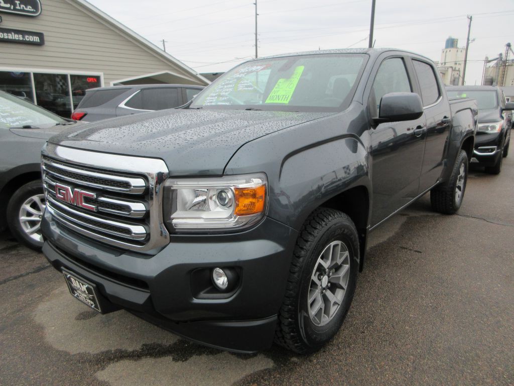 2016 GMC Canyon Image 1