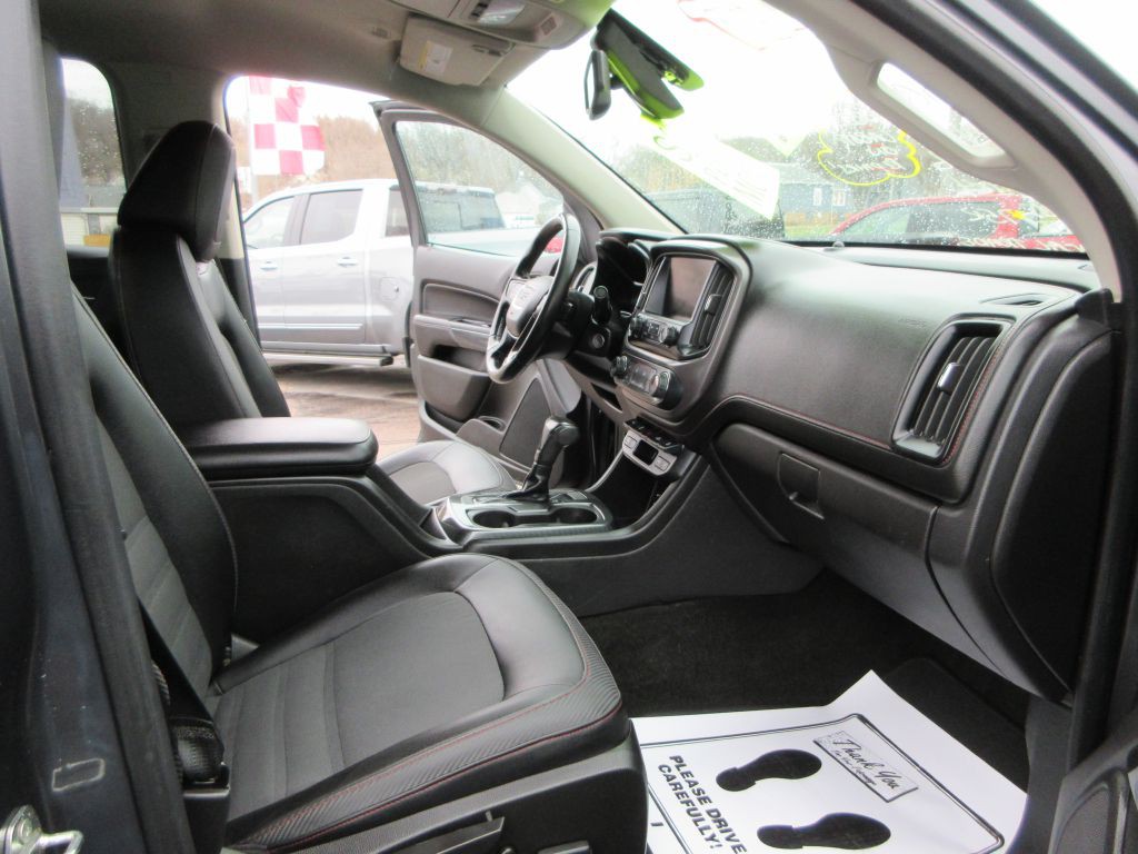 2016 GMC Canyon Image 11