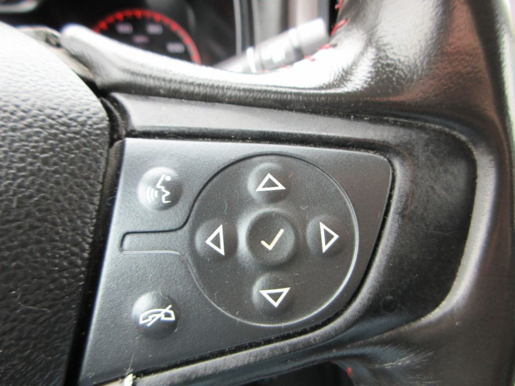 2016 GMC Canyon Image 17