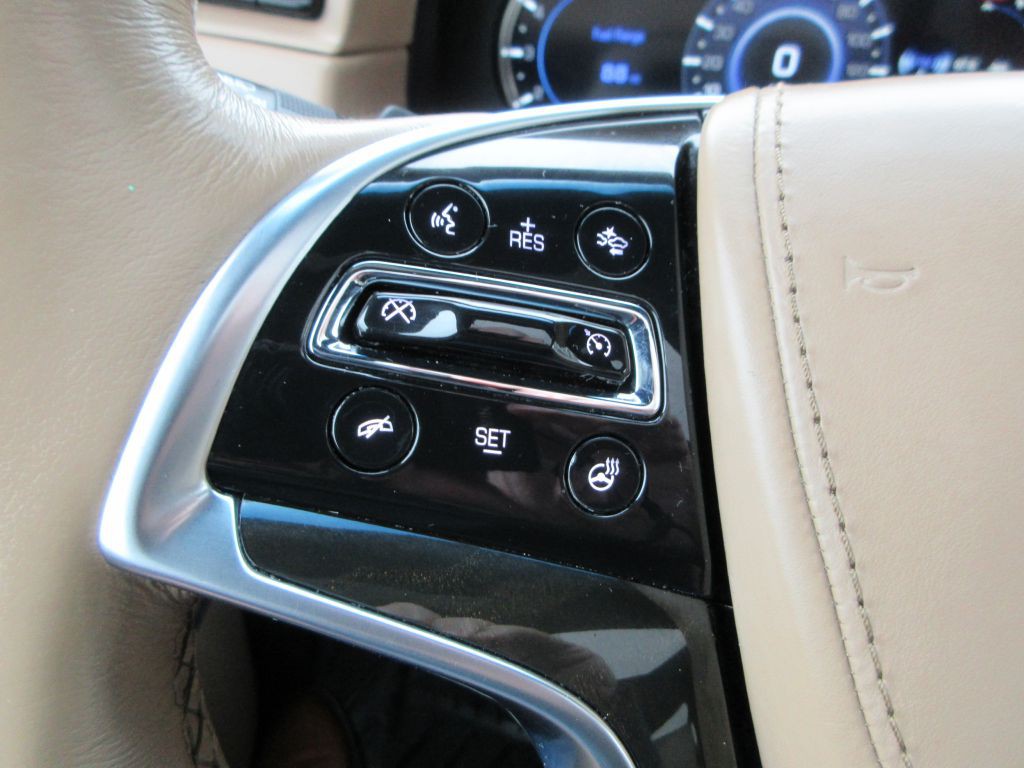 2019 Cadillac Escalade Image 16