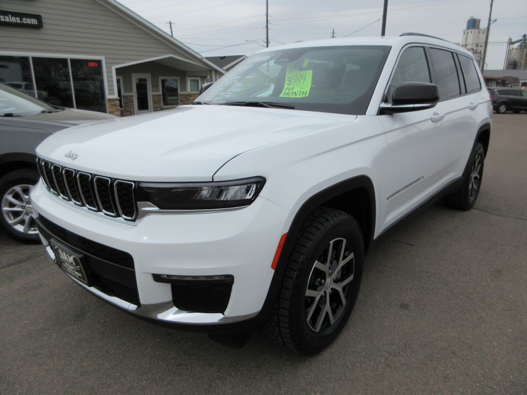 2024 Jeep Grand Cherokee Image 1