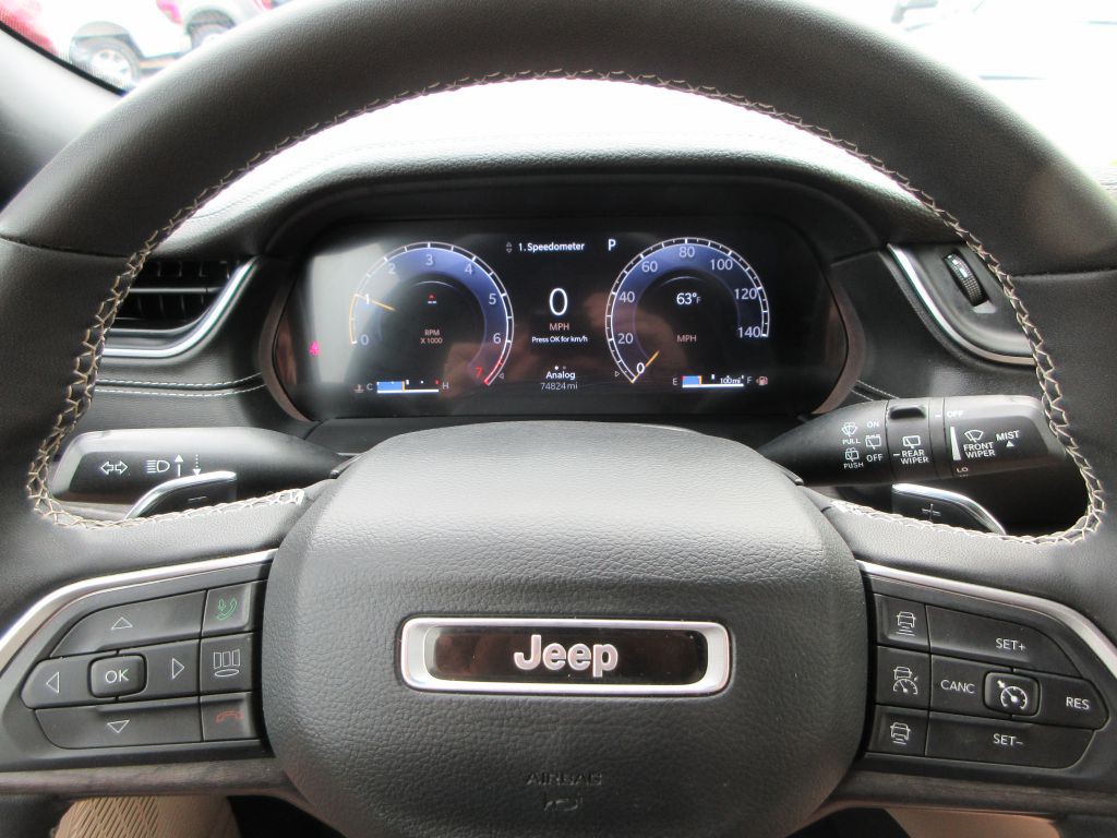 2024 Jeep Grand Cherokee Image 8