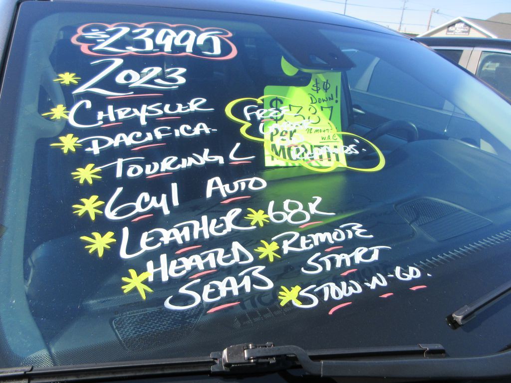 2023 Chrysler Pacifica Image 20