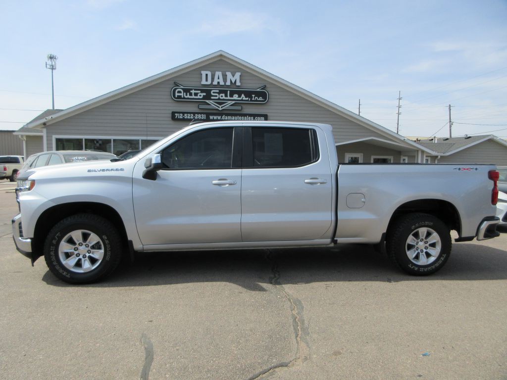 2021 Chevrolet Silverado 1500 Image 2