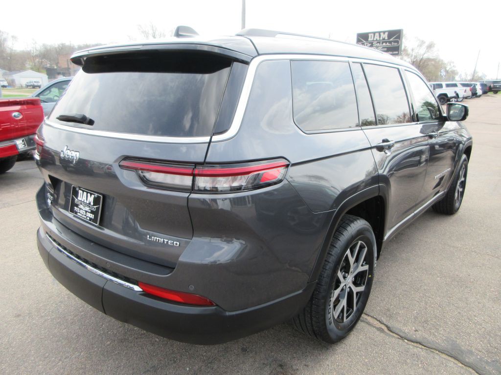 2023 Jeep Grand Cherokee Image 5