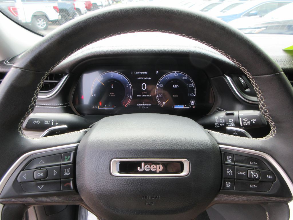 2023 Jeep Grand Cherokee Image 13