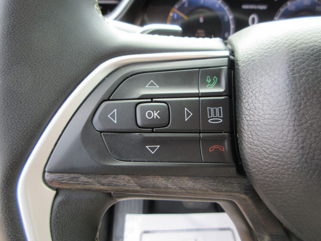 2023 Jeep Grand Cherokee Image 16