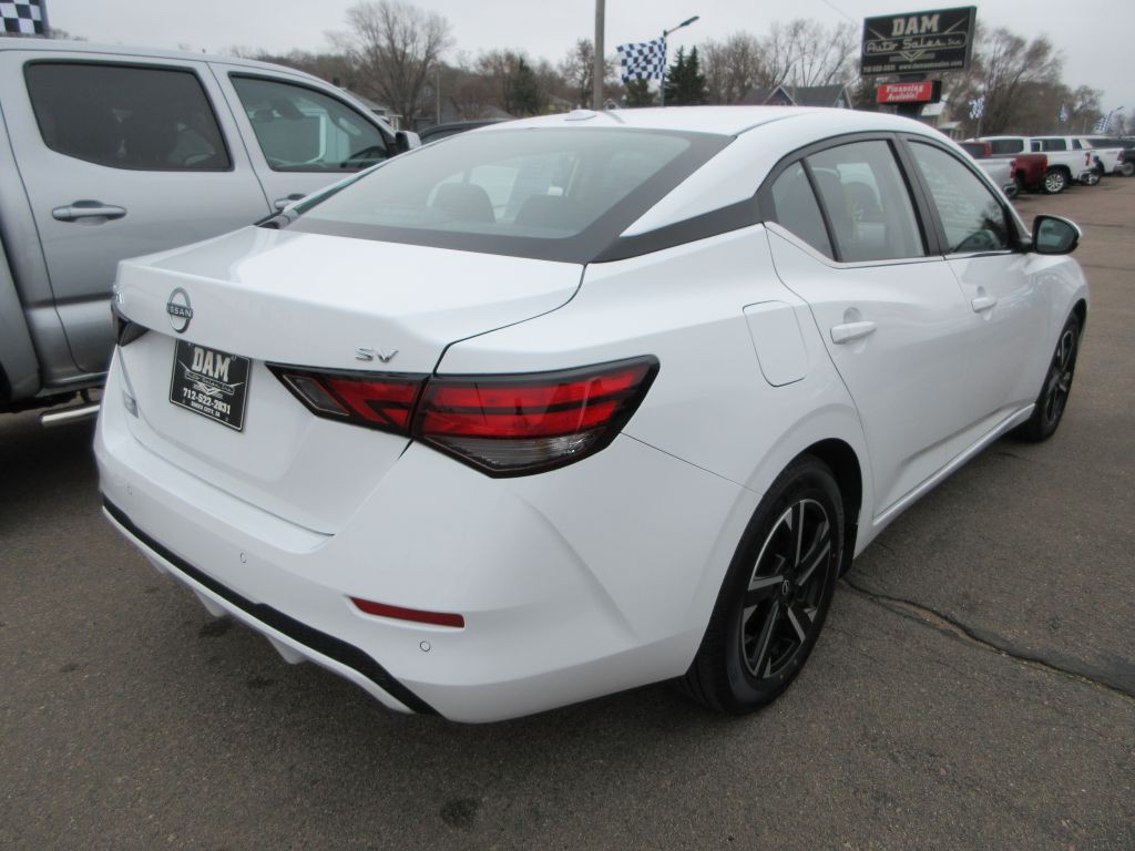 2024 Nissan Sentra Image 5