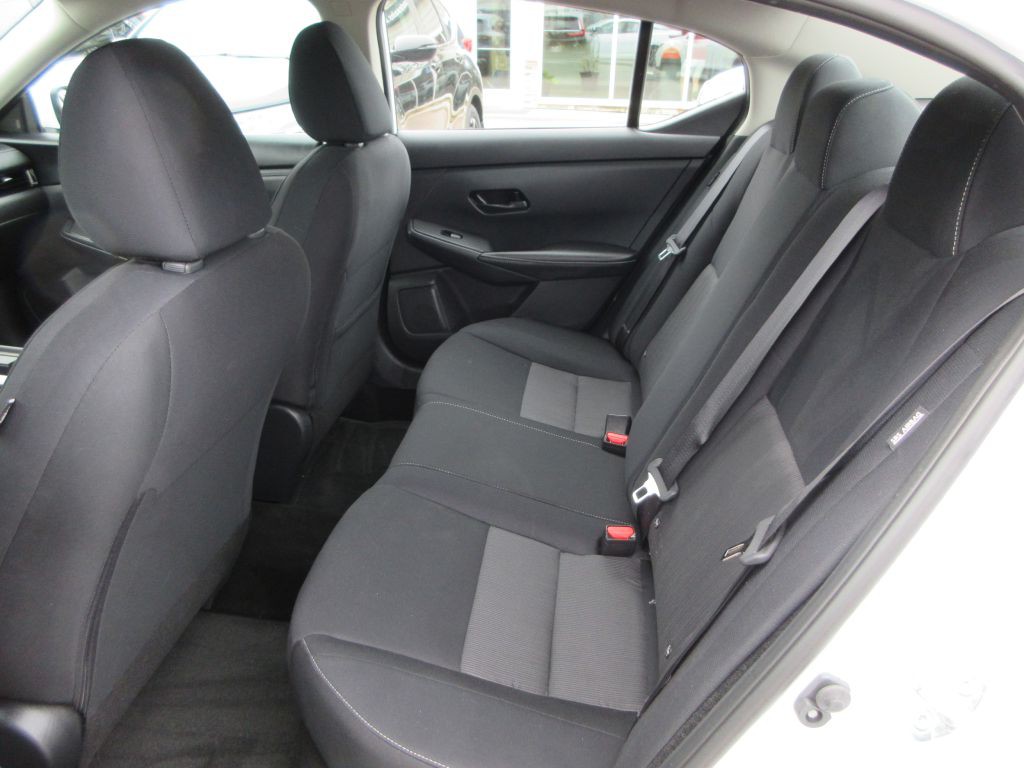 2024 Nissan Sentra Image 9