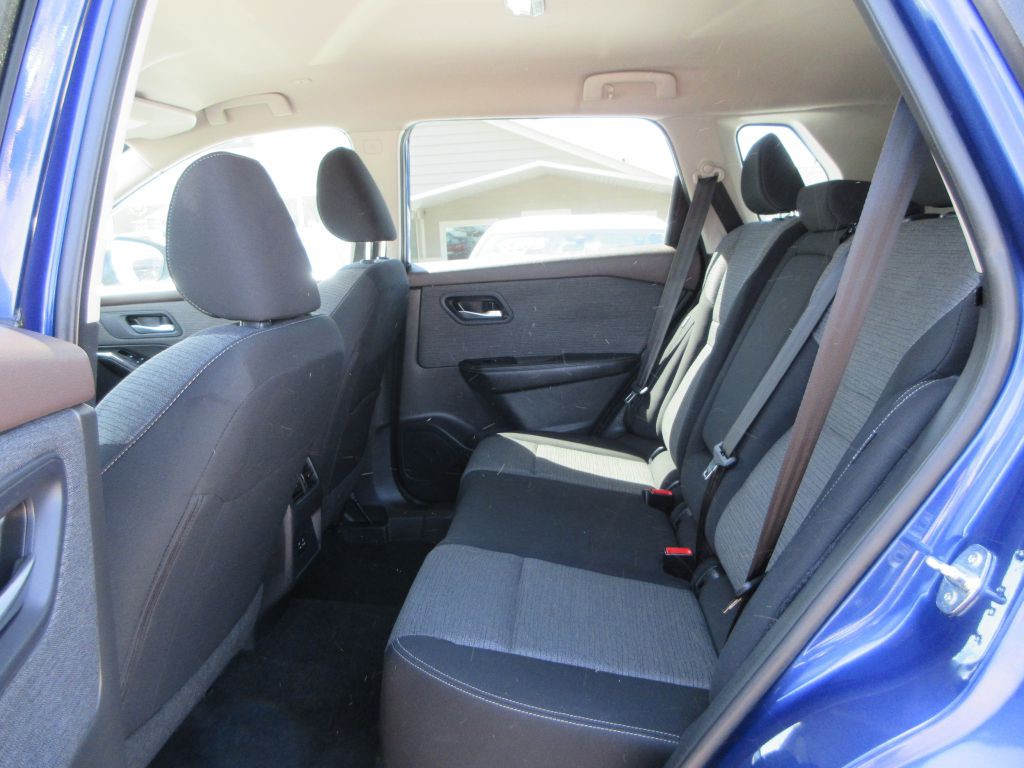 2023 Nissan Rogue Image 9