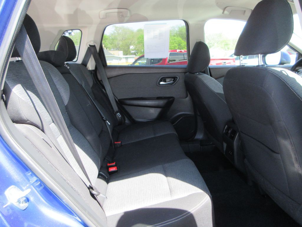2023 Nissan Rogue Image 11