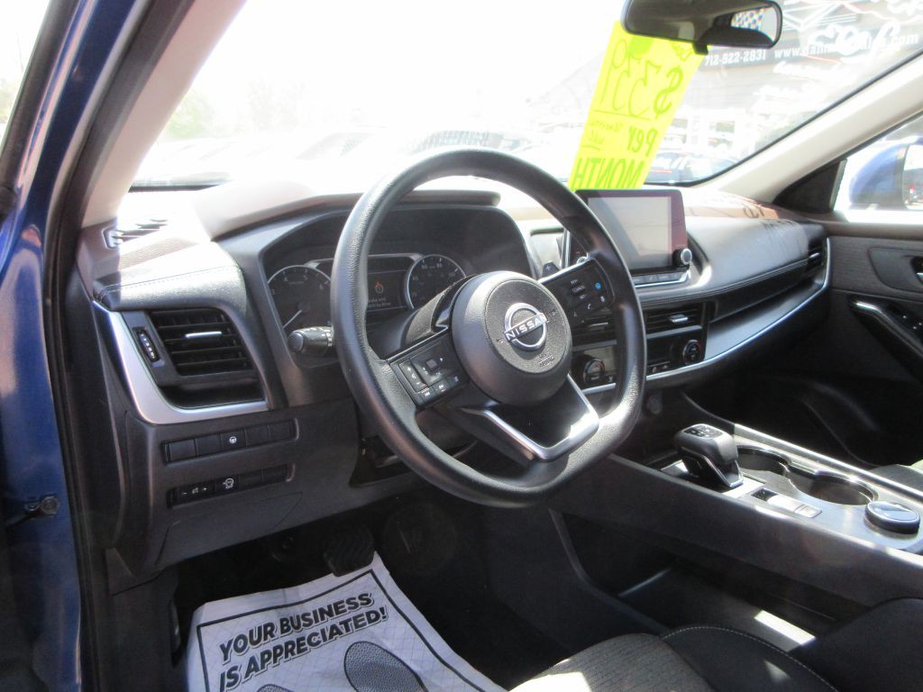 2023 Nissan Rogue Image 13
