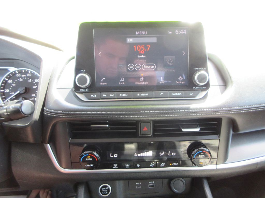 2023 Nissan Rogue Image 18