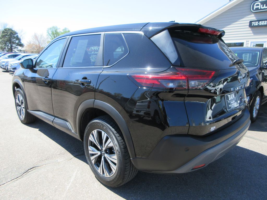 2023 Nissan Rogue Image 3