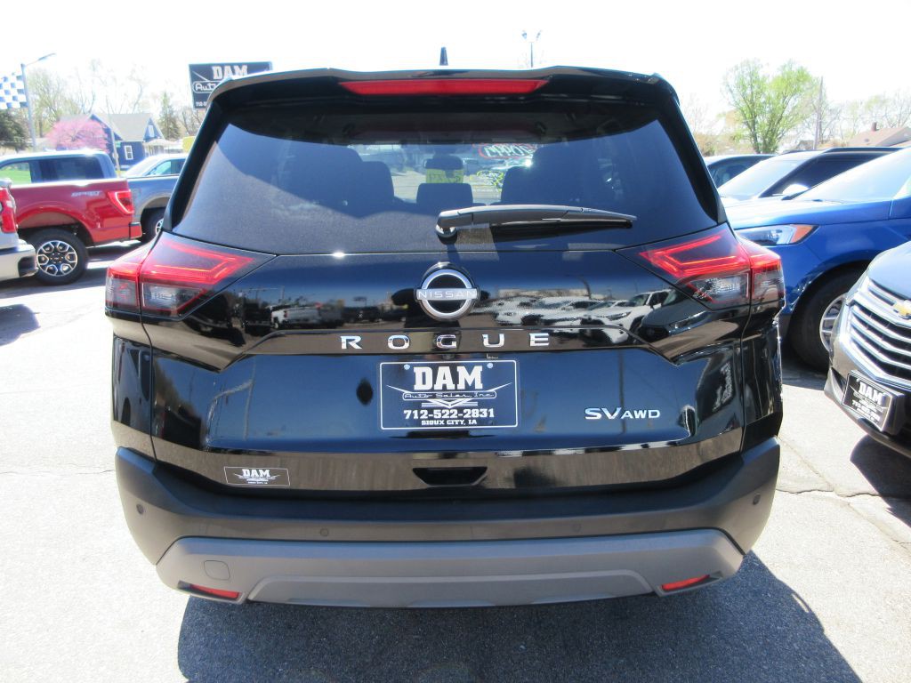 2023 Nissan Rogue Image 4