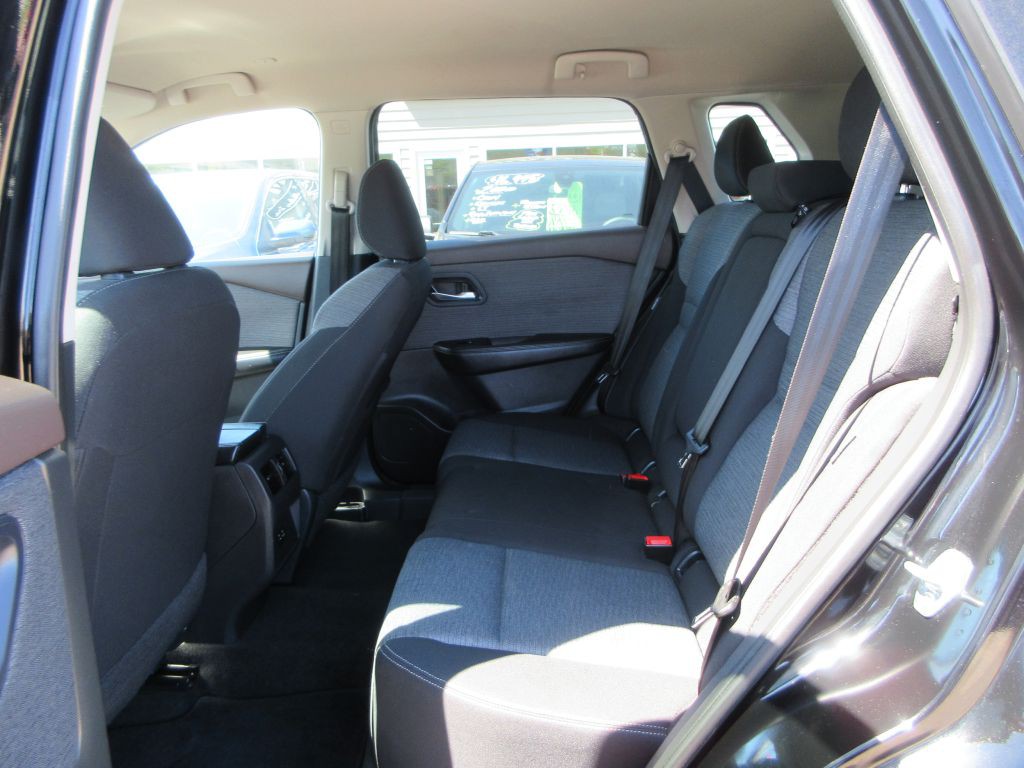 2023 Nissan Rogue Image 9