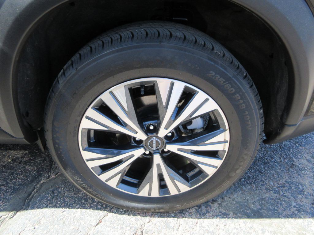 2023 Nissan Rogue Image 24