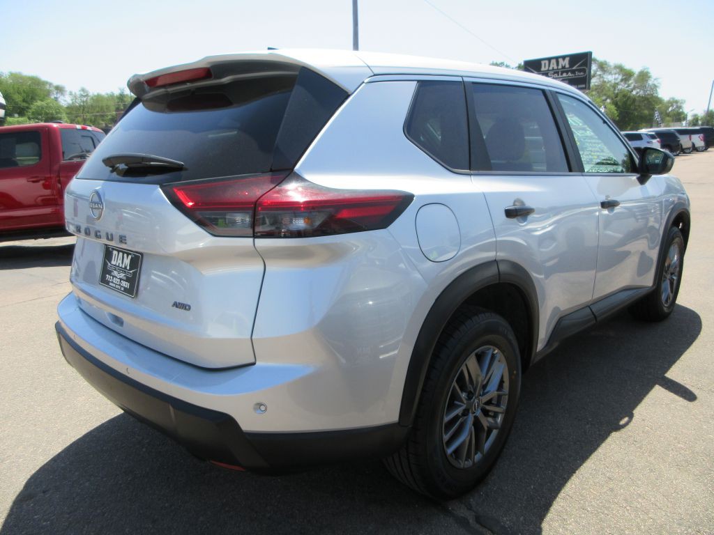 2024 Nissan Rogue Image 5