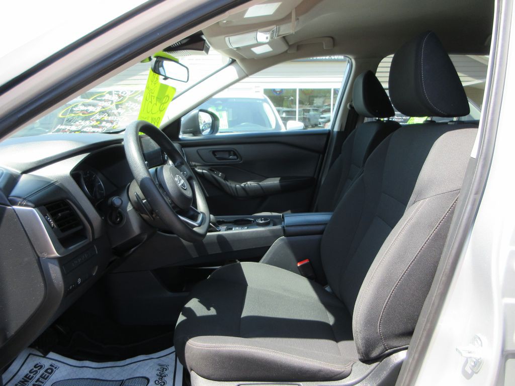2024 Nissan Rogue Image 8