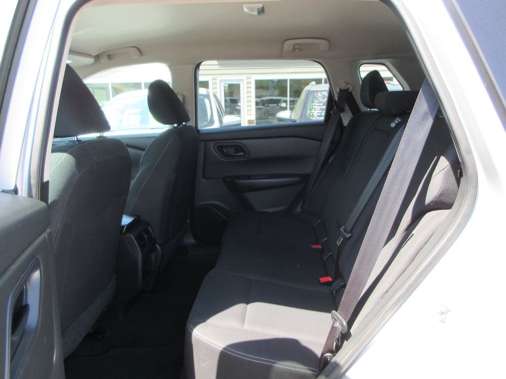 2024 Nissan Rogue Image 9
