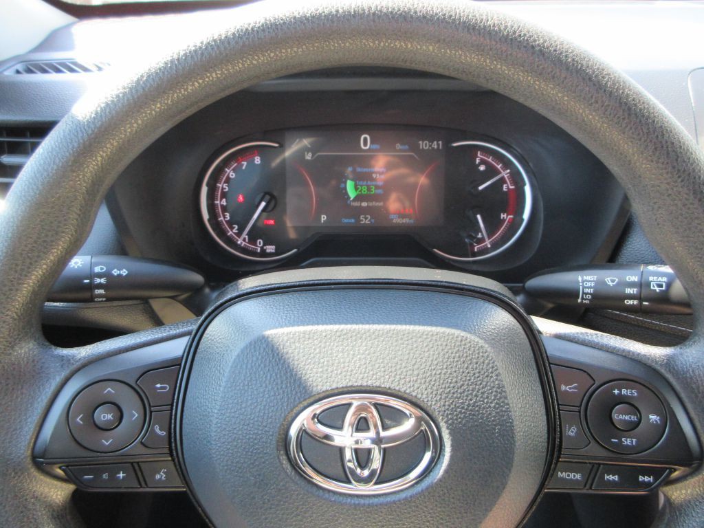2025 Toyota Rav4 Image 12