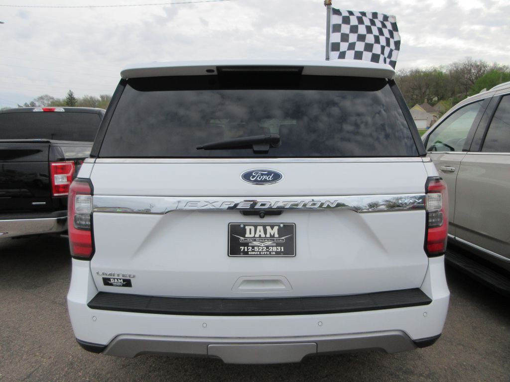 2021 Ford Expedition Image 3