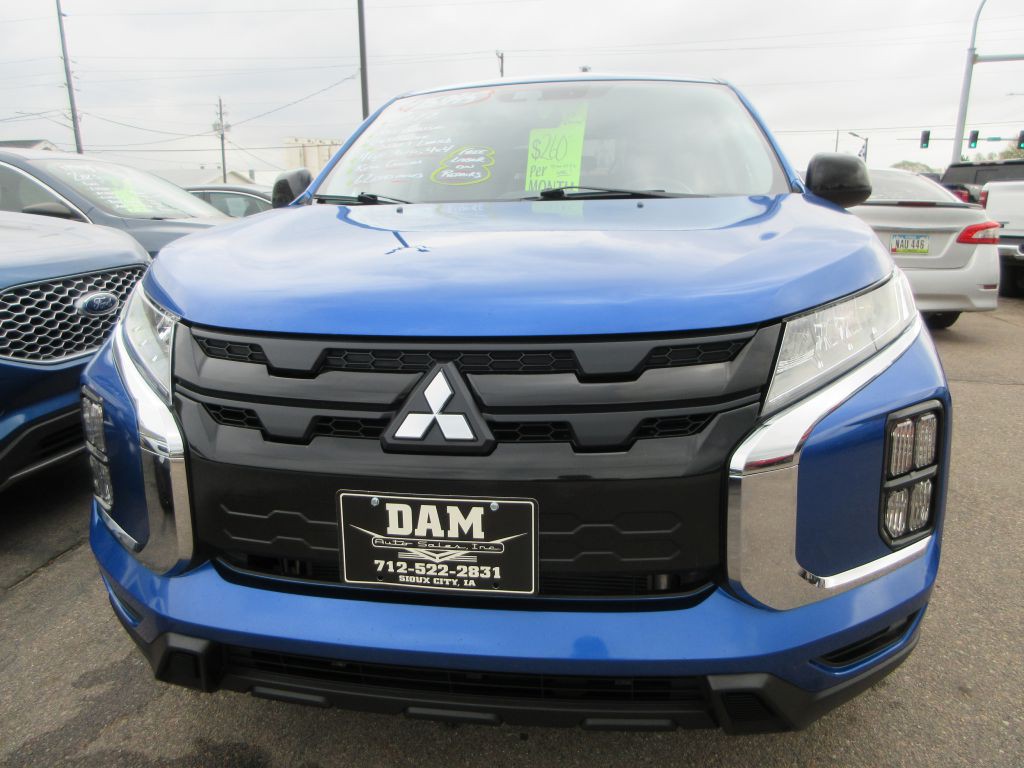 2022 Mitsubishi Outlander Image 7