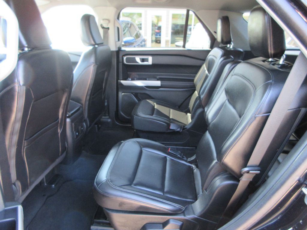 2024 Ford Explorer Image 9