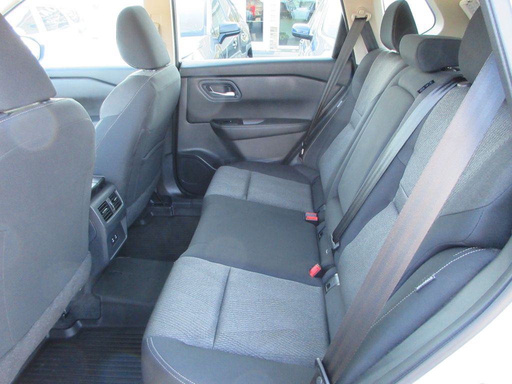 2024 Nissan Rogue Image 9