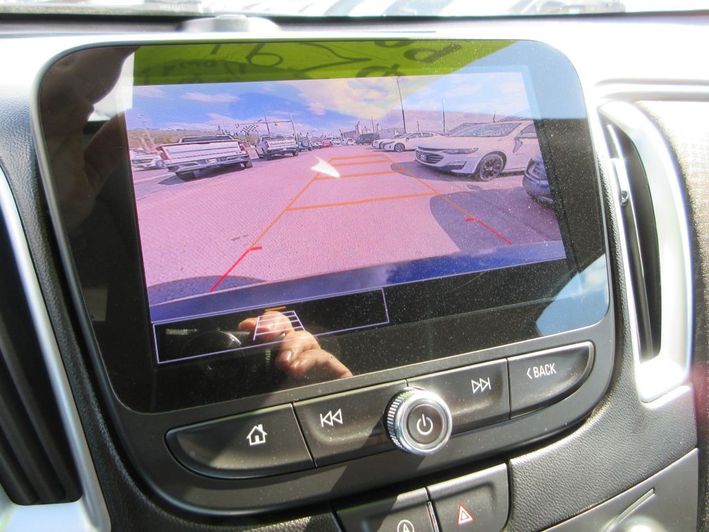 2023 Chevrolet Malibu Image 13