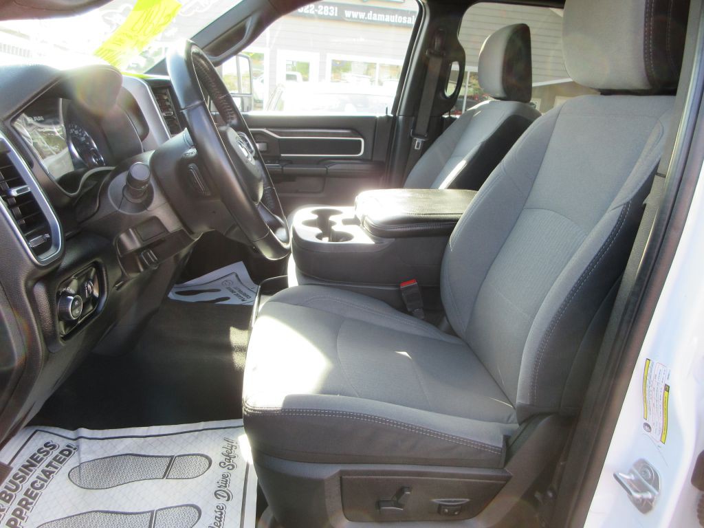 2024 RAM 2500 Image 8
