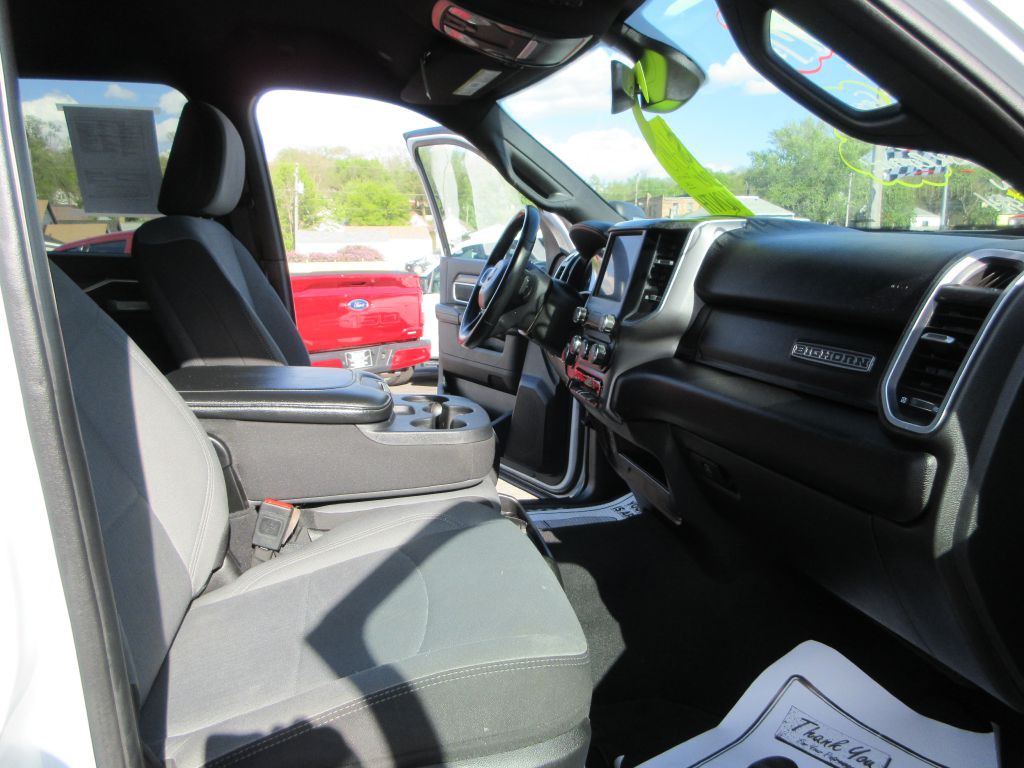 2024 RAM 2500 Image 11