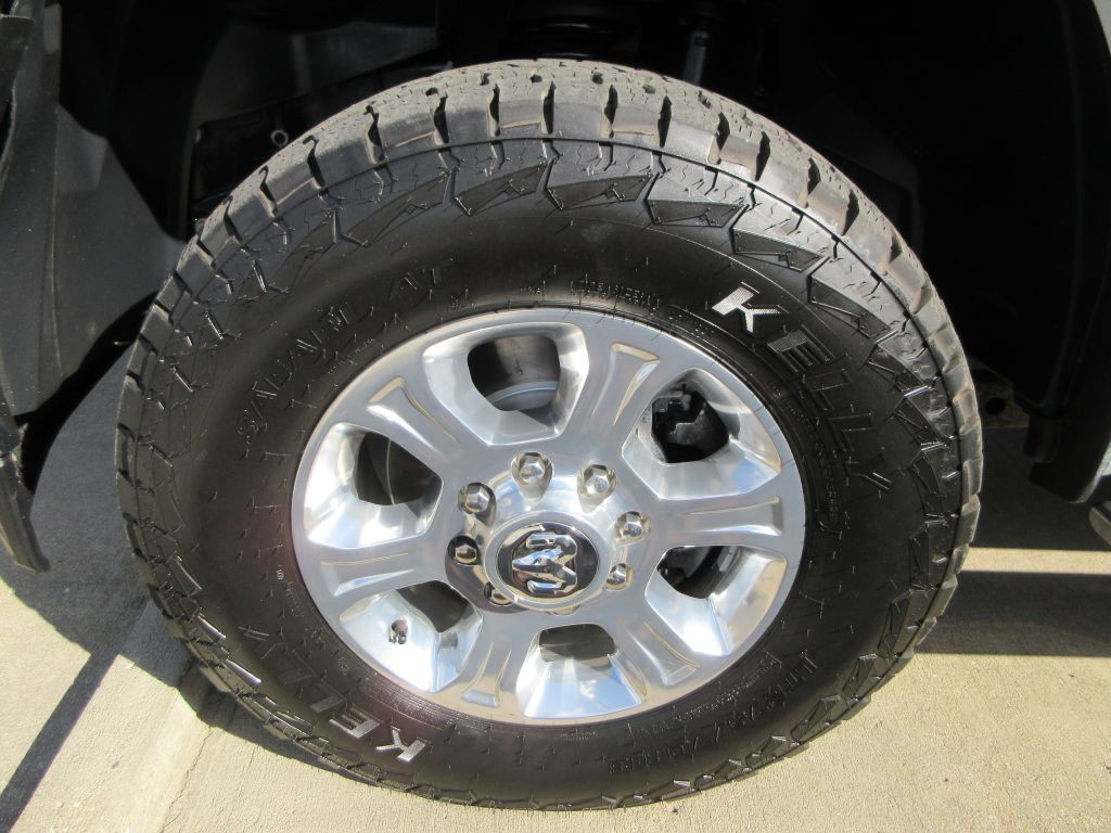 2024 RAM 2500 Image 17