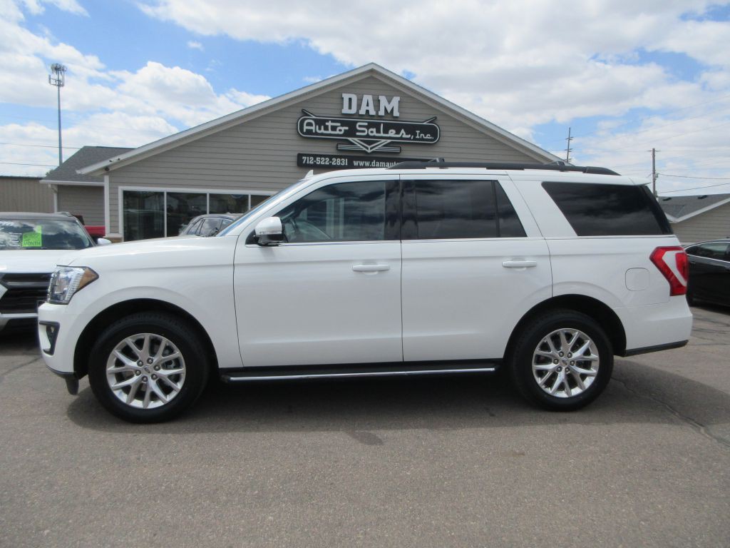 2021 Ford Expedition Image 2